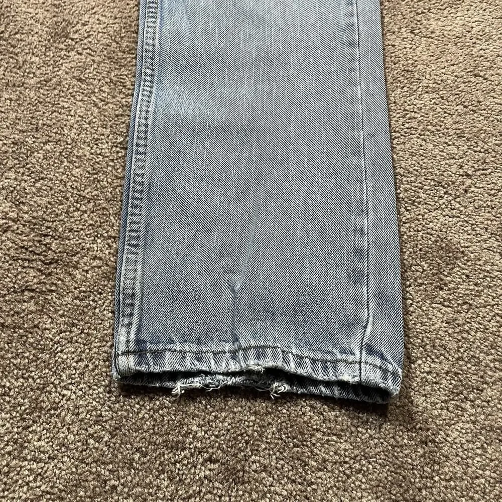 Levis 505 Jeans Mens 34x31 Light Wash Straight Fit Vintage Style USA